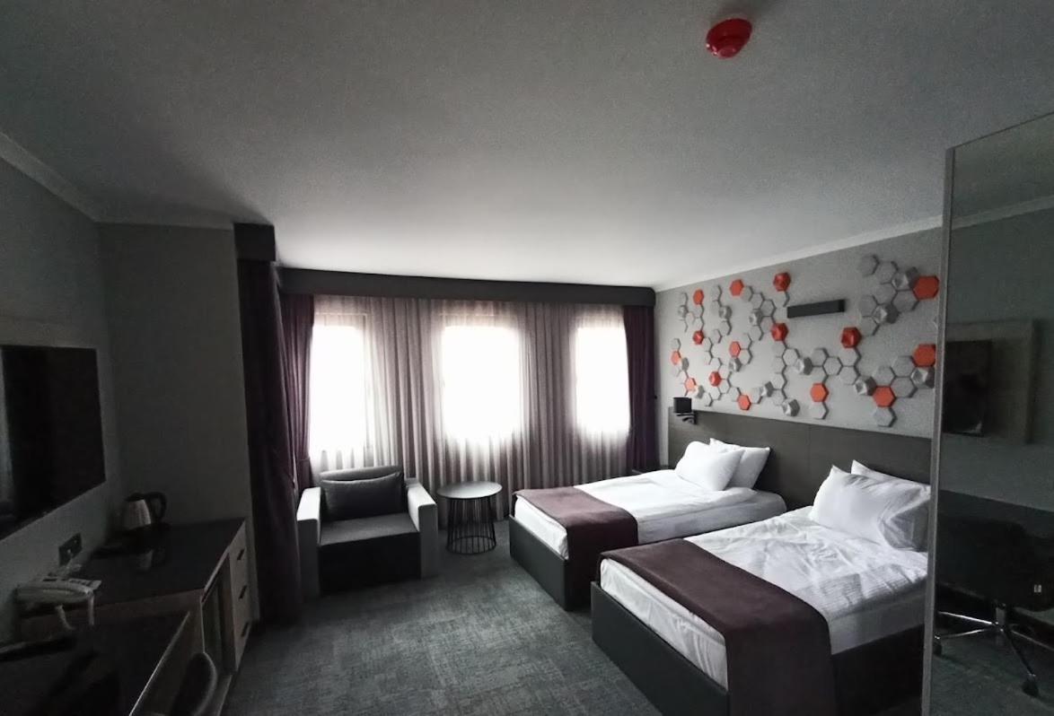 Days Hotel By Wyndham Ankara Cankaya ภายนอก รูปภาพ