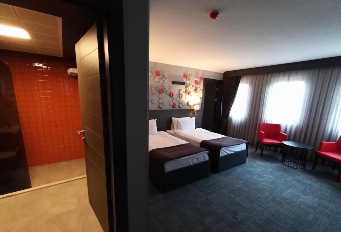 Days Hotel By Wyndham Ankara Cankaya ภายนอก รูปภาพ