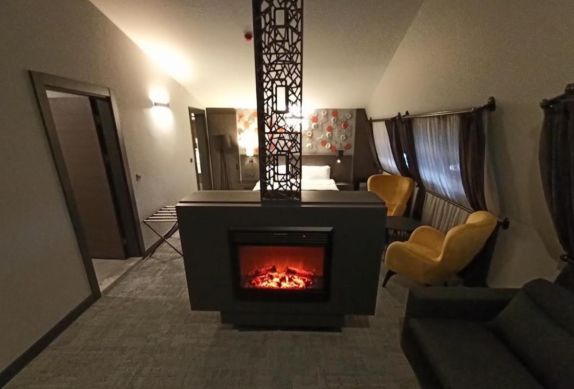 Days Hotel By Wyndham Ankara Cankaya ภายนอก รูปภาพ