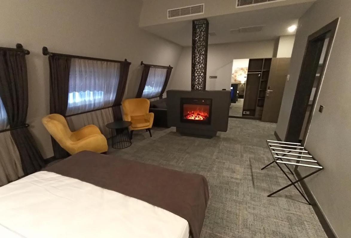 Days Hotel By Wyndham Ankara Cankaya ภายนอก รูปภาพ
