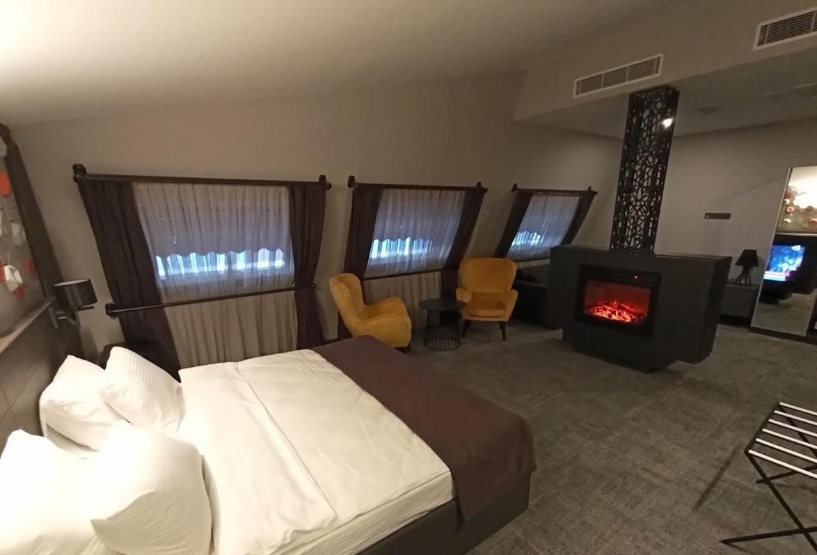 Days Hotel By Wyndham Ankara Cankaya ภายนอก รูปภาพ